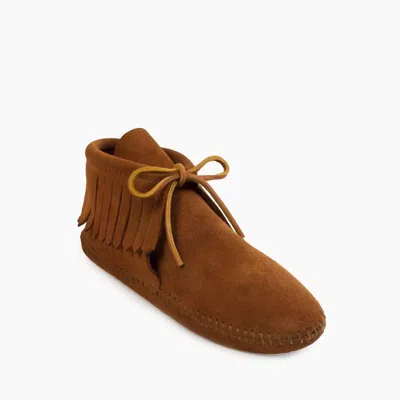Minnetonka Women's Classic Fringe Softsole Moccasin In Brown