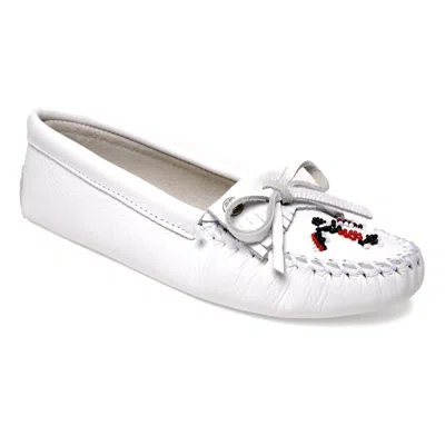 Minnetonka Women's Thunderbird Animikii Softsole Moccasin In White