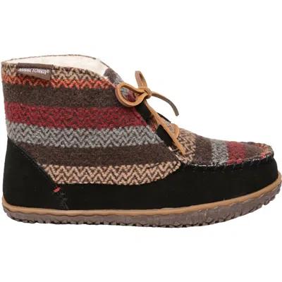 MINNETONKA WOMEN'S TORREY SUEDE IN BLACK/MULTI