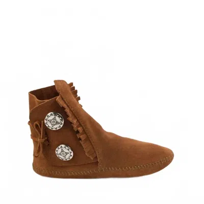 Minnetonka Women's Two Button Ankle Boots In Brown Softsole