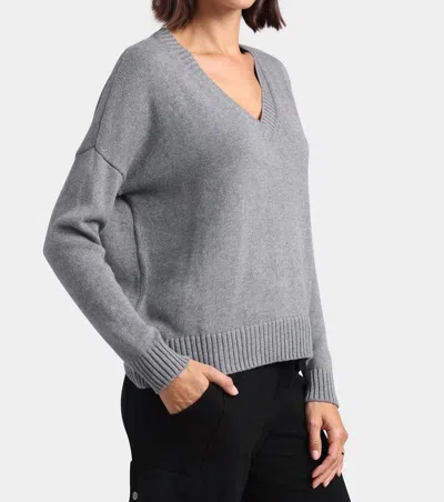 Minnie Rose Boxy V-neck In Grey Shadow In Light Heather