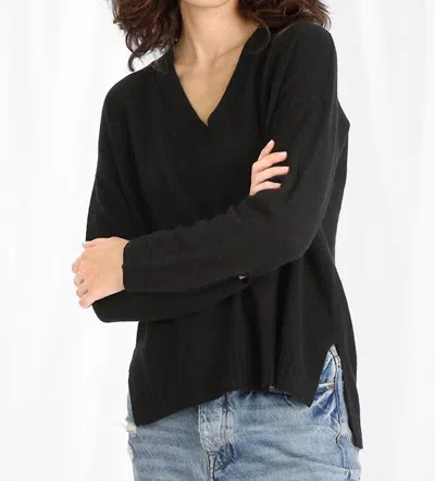 Minnie Rose Cashmere V Neck Sweater In Black