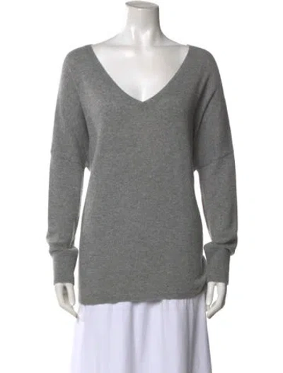 Pre-owned Minnie Rose Cashmere V-neck Sweater In Gray