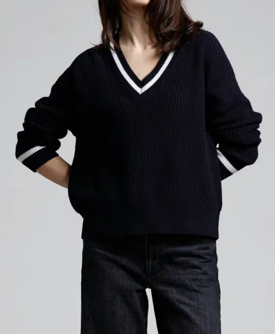 Minnie Rose Cotton Cashmere Shaker Relaxed V Neck Sweater In Navy In Multi