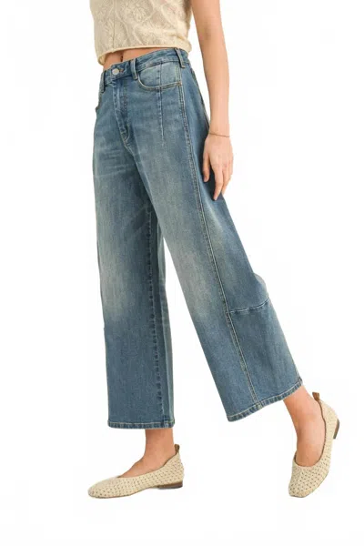 Miou Muse Barrel Denim Jeans In Medium Wash In Blue