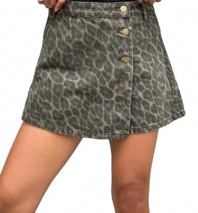 Miou Muse Dahila Printed Skort In Leopard Print In Gray