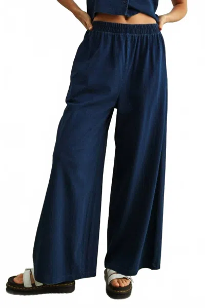 Miou Muse Dye And Wash Knitted Pants In Indigo In Multi