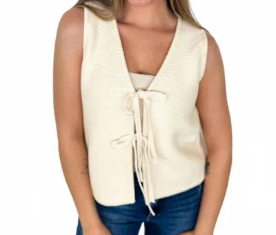 Miou Muse Finishing Touch Cotton Cropped Vest In Ivory In Neutral