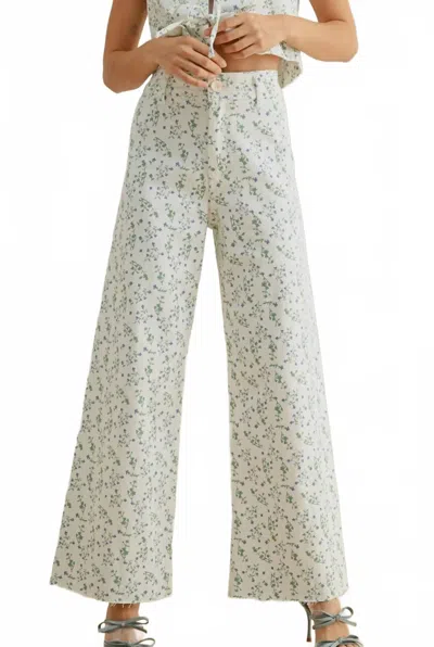 Miou Muse Floral Stretch Denim In White In Multi