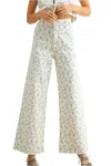 Miou Muse Floral Stretch Denim In White In Multi