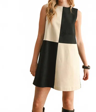 Miou Muse Suede Color Contrasted Shift Dress In Charcoal Combo In Multi