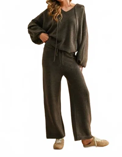 Miou Muse Two Tone Sweater Pants In Chocolate In Green