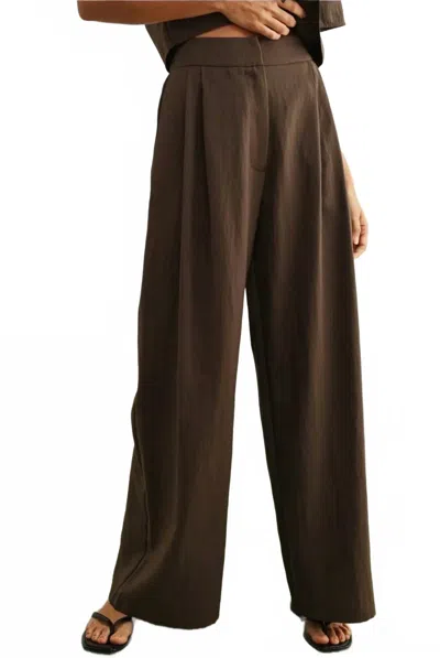 Miou Muse Wide-leg Pleated Pants In Mocha In Brown