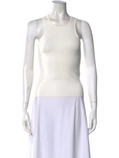 Pre-owned Mirae Crew Neck Sleeveless Top In White