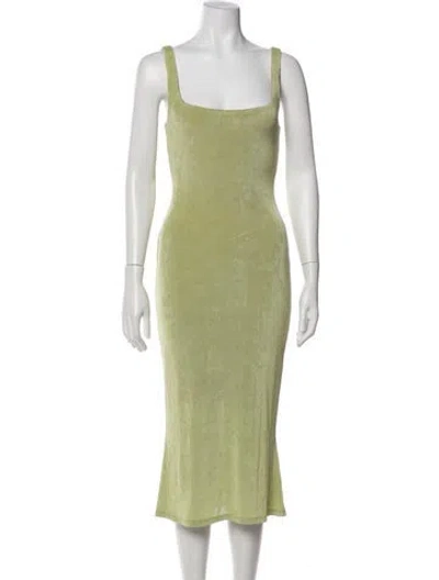 Pre-owned Mirror Palais Square Neckline Midi Length Dress In Green