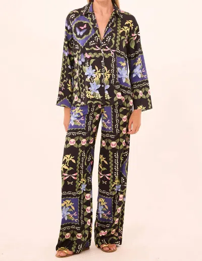 Misa Isme Blouse In Butterfly In Black