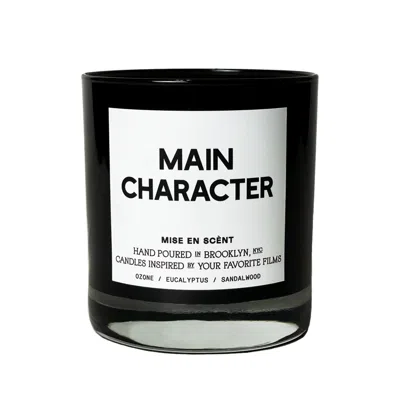 Mise En Scént Black Main Character