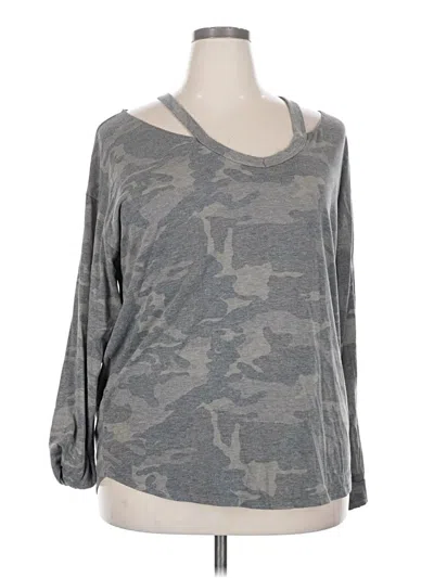 Pre-owned Misia 3/4 Sleeve T-shirt In Gray