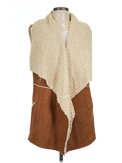 Pre-owned Miss Me Faux Fur Vest In Ivory