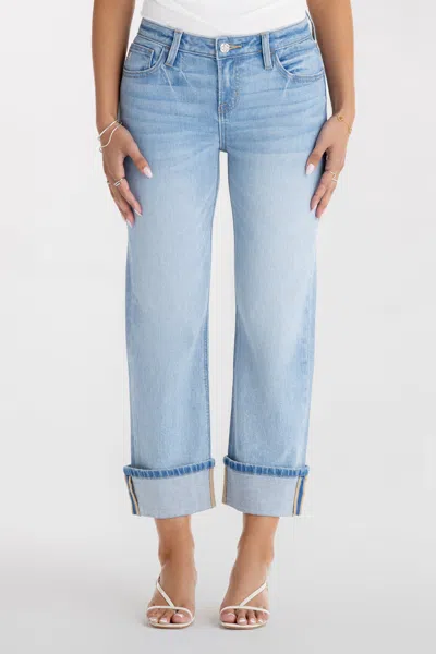Miss Me Lynae Straight Crop - 31 / 26" / Light Wash