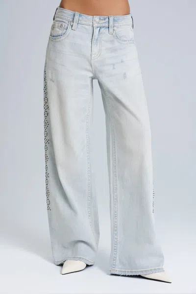 Miss Me Nomad Baggy Wide Jeans - 30 / 30" / Short / Light Wash In Brown