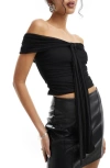 MISS SELFRIDGE MISS SELFRIDGE DRAPED OFF THE SHOULDER CROP TOP