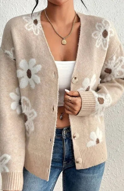 Miss Sparkling Floral Pattern Cardigan In Cream