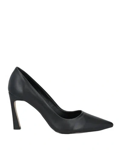 Miss Unique Woman Pumps Black Size 6 Soft Leather