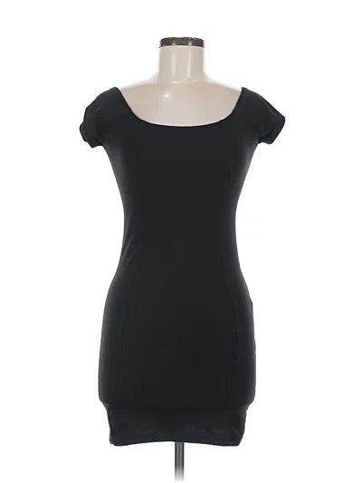 Pre-owned Missguided Casual Dress In Black