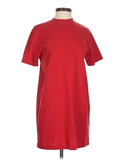 Pre-owned Missguided Casual Dress In Red