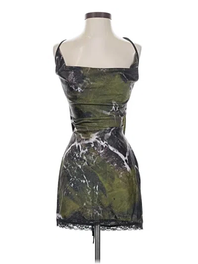 Pre-owned Missguided Cocktail Dress In Green