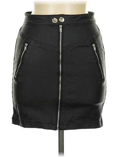 Pre-owned Missguided Faux Leather Skirt In Black