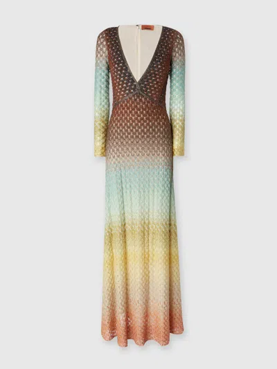 MISSONI AUSGESTELLTES LANGES DÉGRADÉ-KLEID MIT V-AUSSCHNITT
