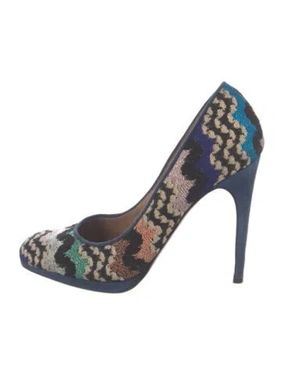 Pre-owned Missoni Patterned Pumps In Blue