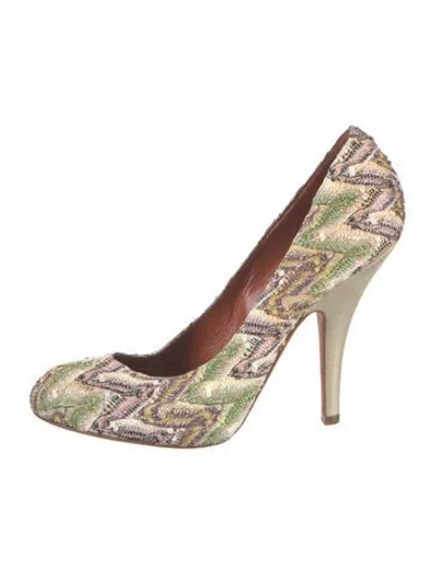 Pre-owned Missoni Patterned Pumps In Metallic/neutrals