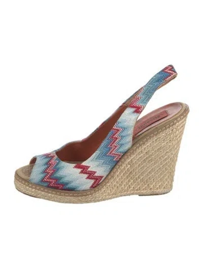 Pre-owned Missoni Patterned Slingback Pumps In Blue