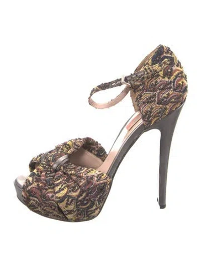 Pre-owned Missoni Printed D'orsay Pumps In Yellow