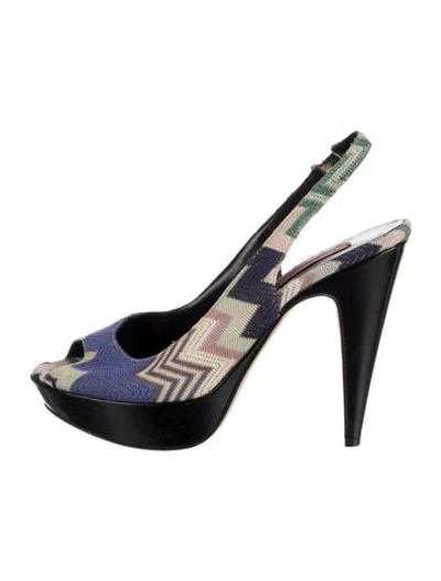 Pre-owned Missoni Striped Slingback Pumps In Neutral