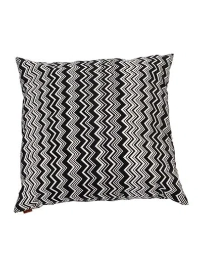 Pre-owned Missonihome Chevron Printed Throw Pillow In Black