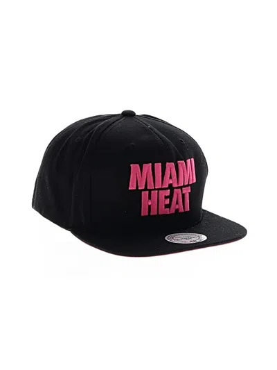 Pre-owned Mitchell & Ness Baseball Cap In Black
