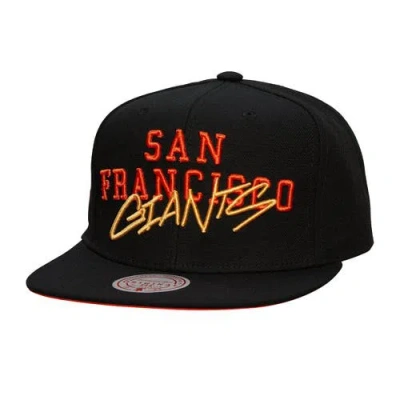 Mitchell & Ness Black San Francisco Giants Team Tagged Snapback Hat