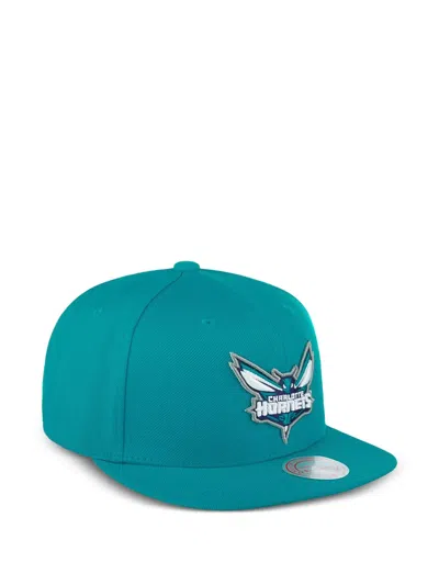 Mitchell & Ness Charlotte Hornets Team Ground 2.0 Cap In Green