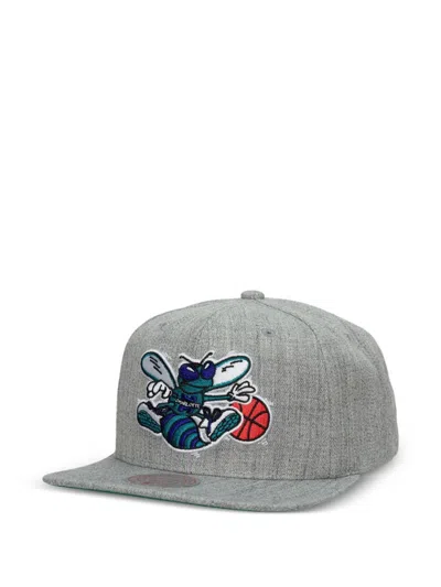 Mitchell & Ness Charlotte Hornets Team Snapback Cap In Gray