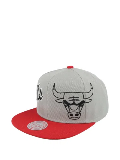 Mitchell & Ness Chicago Bulls Baseball Cap In Gray