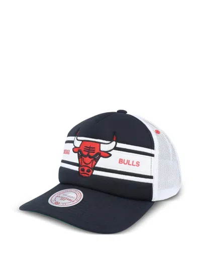 Mitchell & Ness Chicago Bulls Trucker Cap In Black