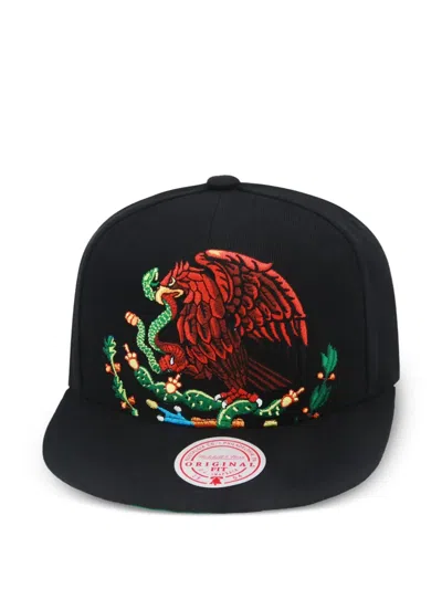 Mitchell & Ness Cropped Eagle Cap In Black