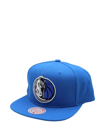 Mitchell & Ness Dallas Mavericks Team Ground 2.0 Cap In Blue
