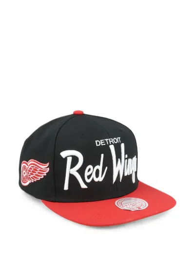 Mitchell & Ness Detroit Red Wings Script Snapback Cap In Black