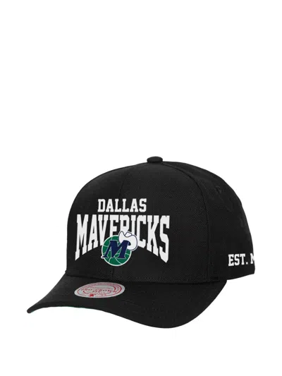 Mitchell & Ness Hardwood Classics Pro Cap In Black