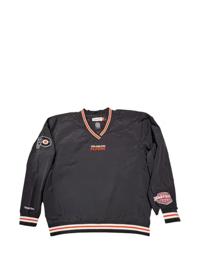 Mitchell & Ness Logo-patch V-neck Sweater In Black